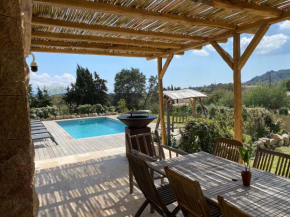 Villa de charme avec piscine à Ajaccio